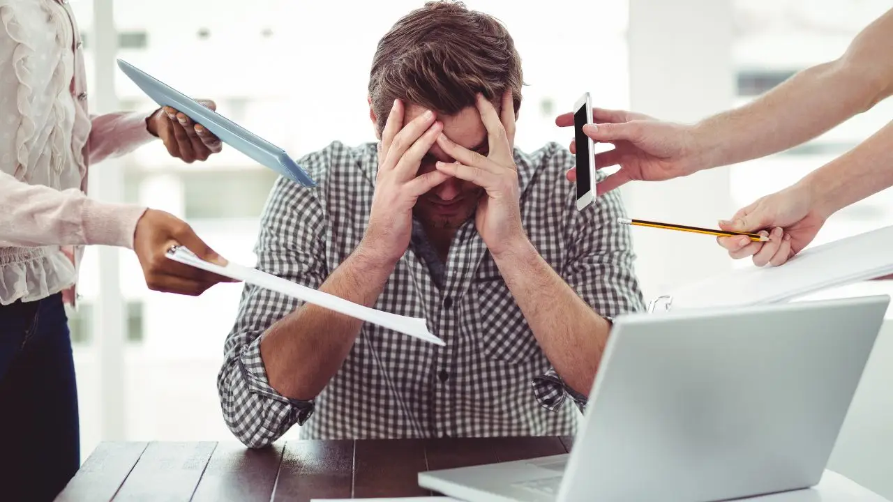 Come gestire lo stress da rientro al lavoro? Il metodo giapponese che funziona in 5 minuti